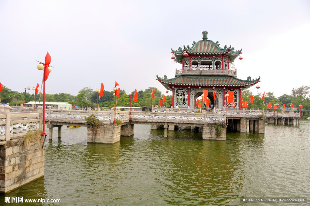 中式风格的亭子