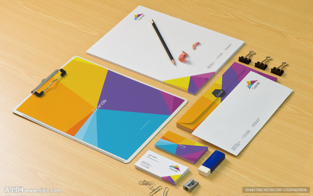 彩色整套VI样机智能模板贴图
