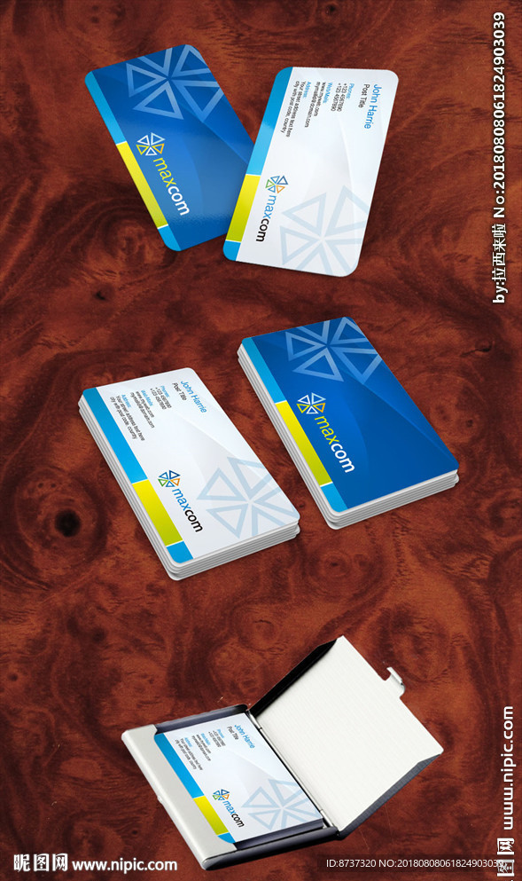 高档清新花纹名片