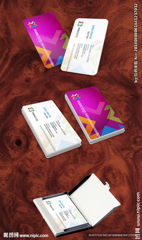 高档清新花纹名片