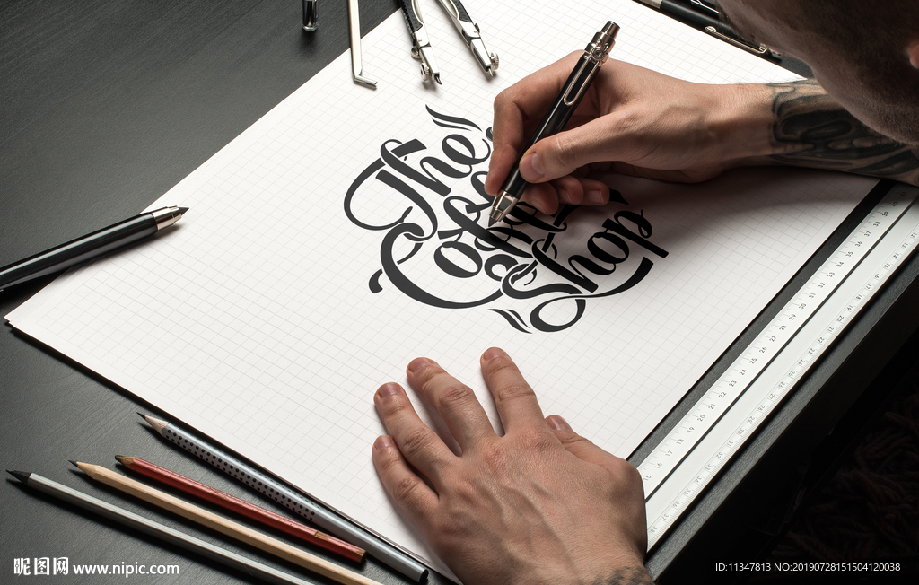 logo图案转手绘风格样式样机