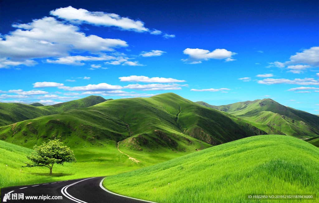 连绵起伏的山峰