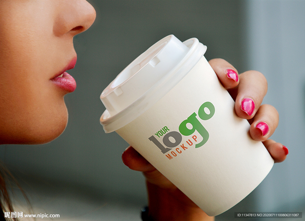 外卖纸杯水杯样机智能贴图