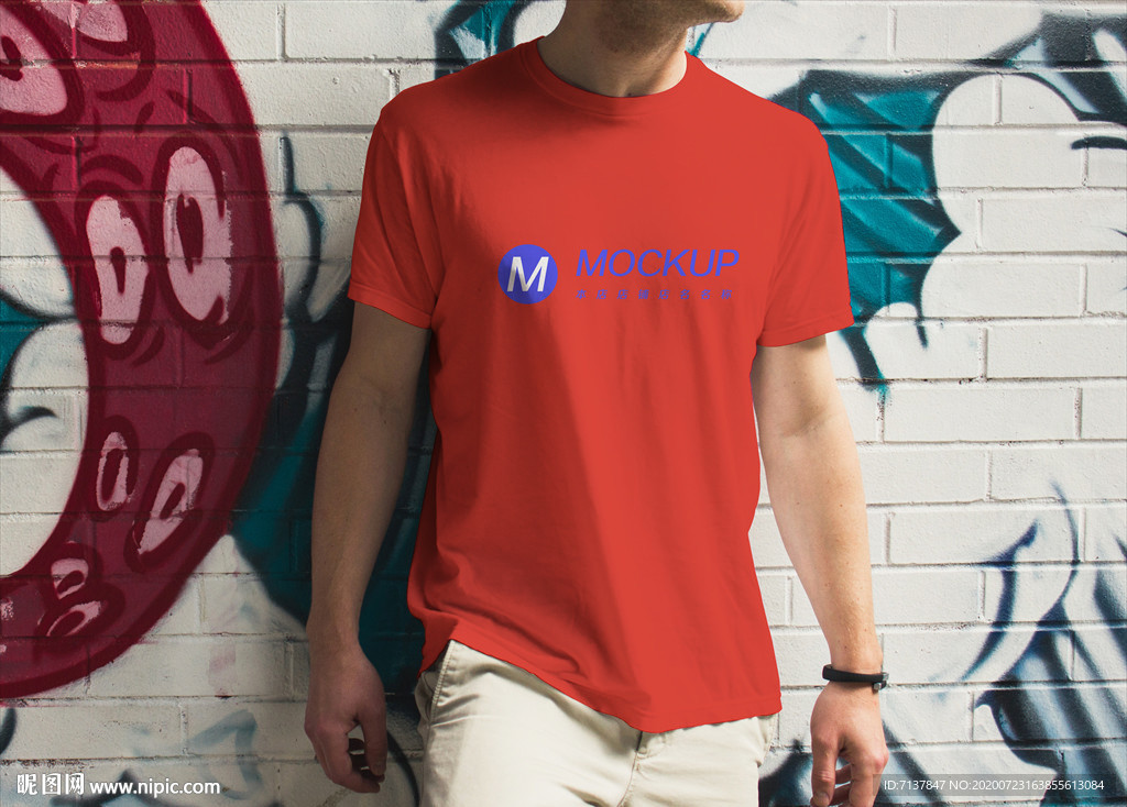 衣服短袖logo样机