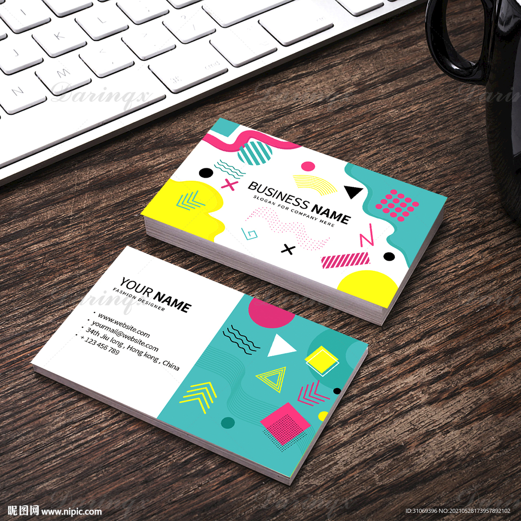 时尚矢量图案可爱卡通名片模板