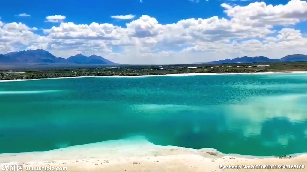 湖泊 水 蓝天 白云