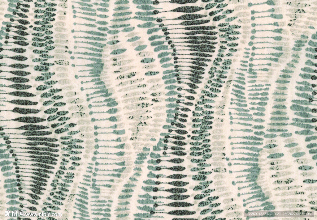 大牌女装条纹数码印花