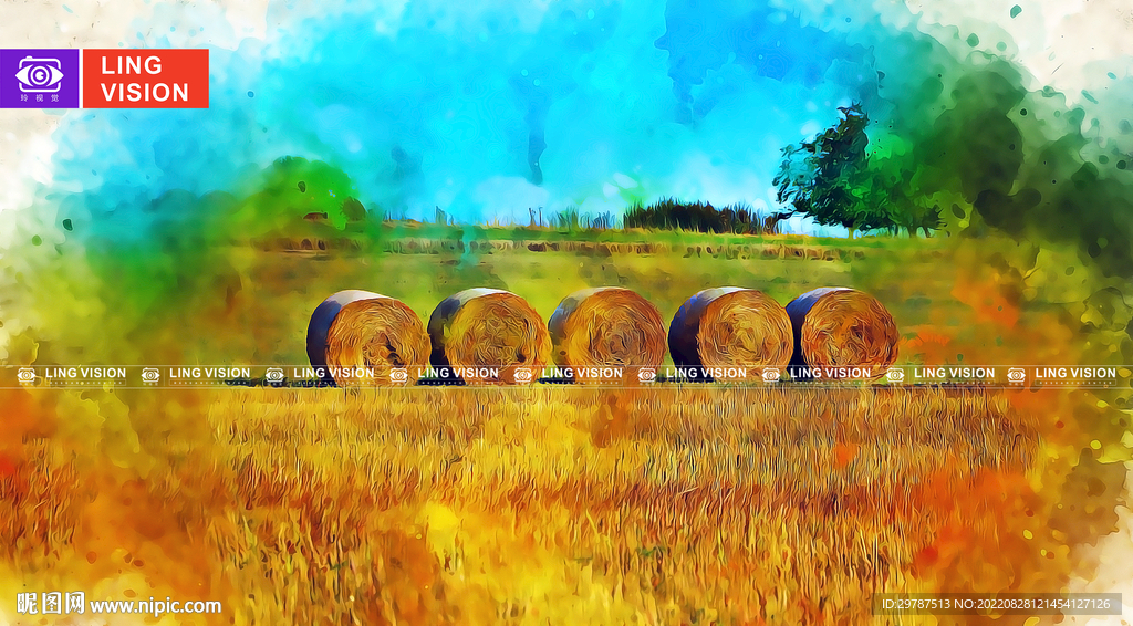 秋季成捆的干草垛