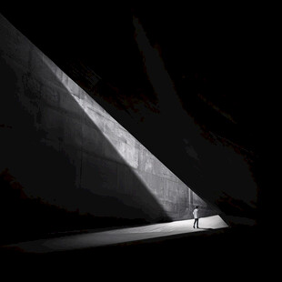 孤身一人背景素材