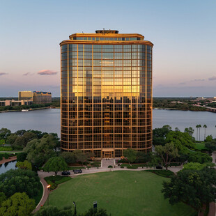 金色建筑甲级写字楼
