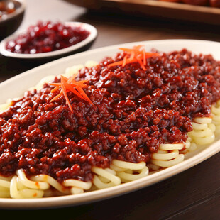 肉酱面图片