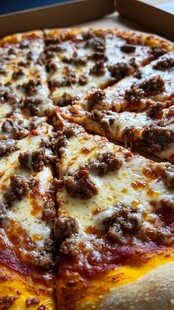 手打牛肉丸比萨