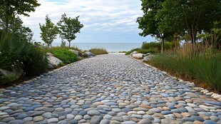 鹅卵石小径通海岸