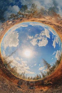 水球视角下的自然风光