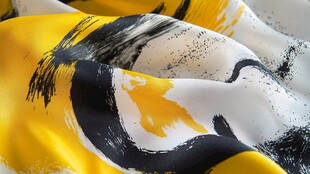 抽象艺术印花围巾