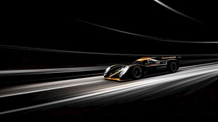 高速赛车隧道飞驰