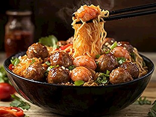 鲜虾肉丸面诱人美食