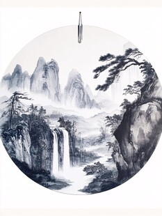 圆形水墨山水国画作品