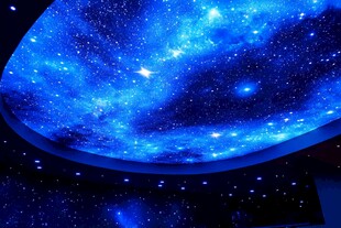 梦幻星空顶 璀璨宇宙景象