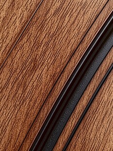 木纹细节与黑色线条纹理