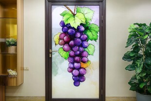 葡萄彩绘玻璃门装饰艺术