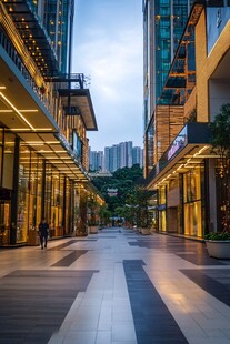 都市繁华商业街夜景