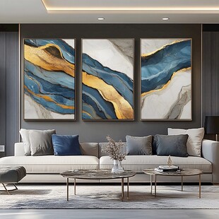 现代客厅的艺术挂画装饰