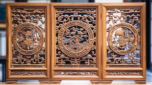 中式木雕屏风 精美工艺展示