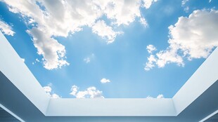 仰望天空的纯净美景