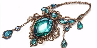 复古绿宝石华丽项链