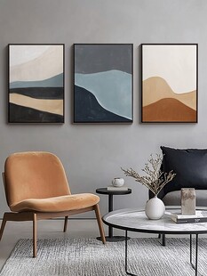 简约客厅装饰画与舒适座椅