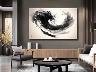 中式客厅的水墨艺术挂画