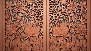 中式木雕屏风精美花卉图案