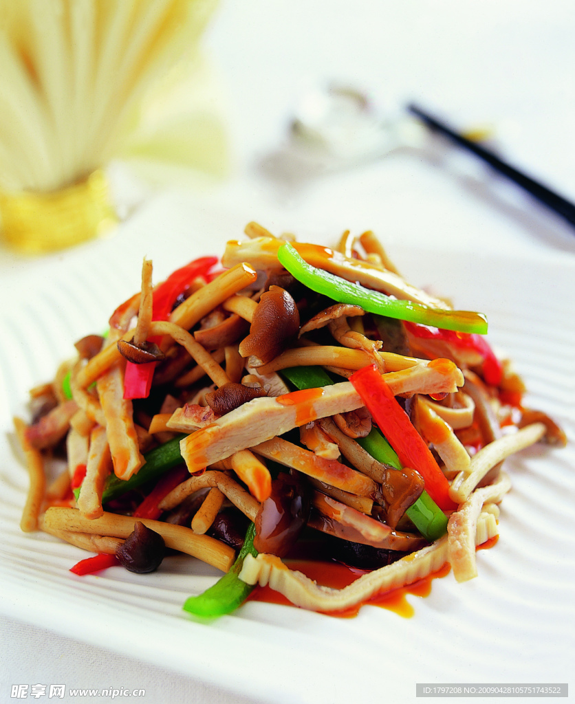 川共茶树菇爆肚丝