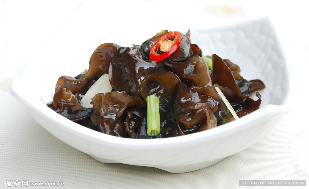 凉拌黑木耳