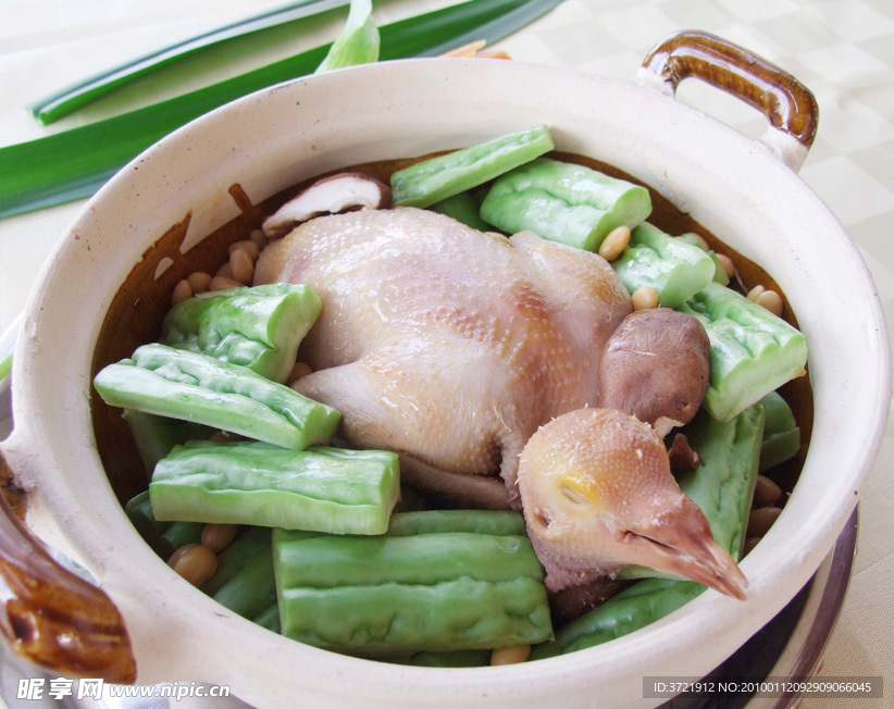凉瓜白豆炆白鸽