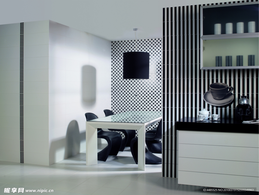 欧式新古典风格饭厅餐厅仿古砖瓷砖铺贴图