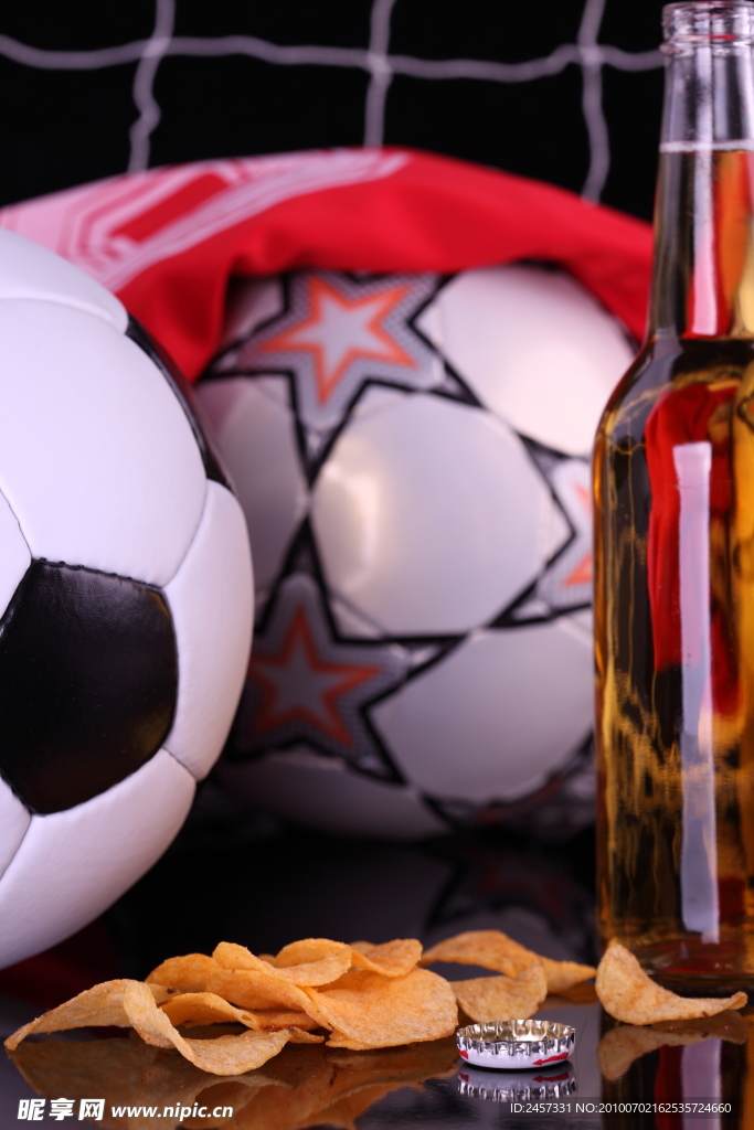 足球和啤酒