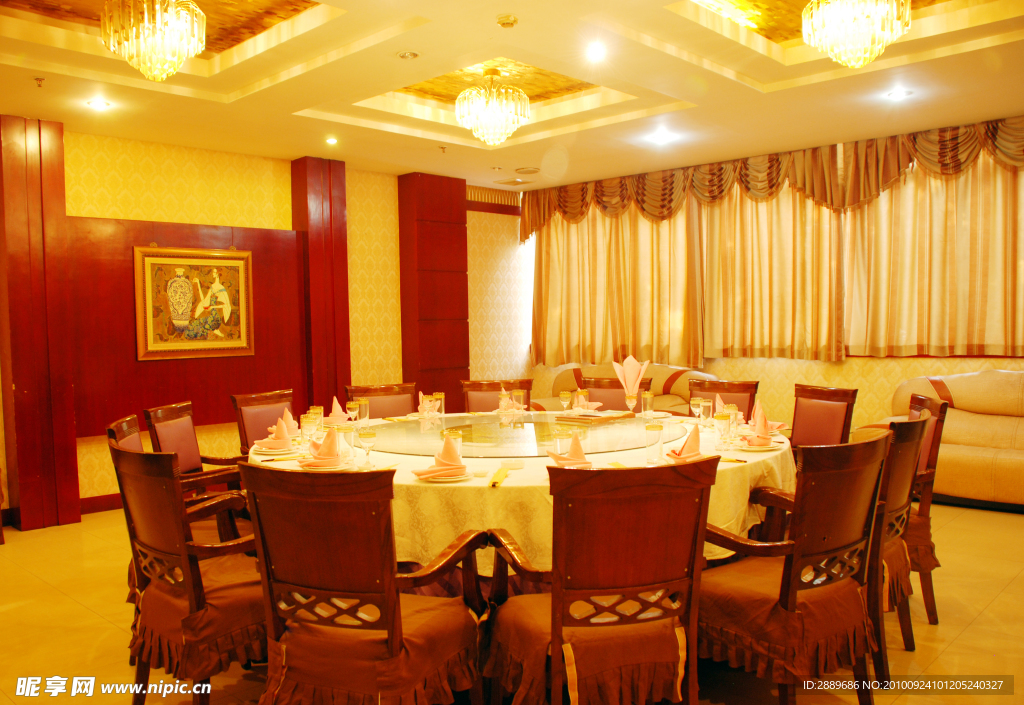 餐饮酒店包厢内部结构