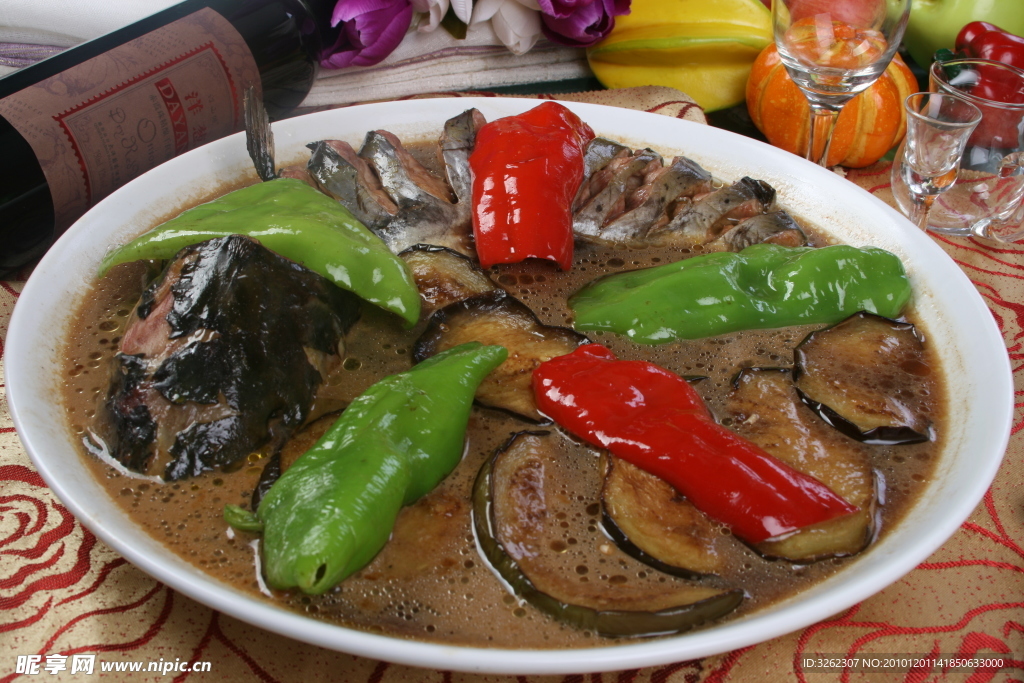 白洋淀鮰鱼炖茄子