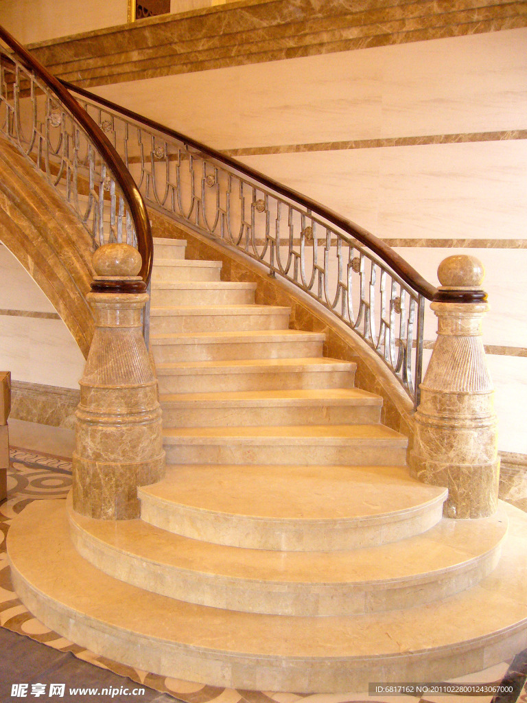 大理石扶梯