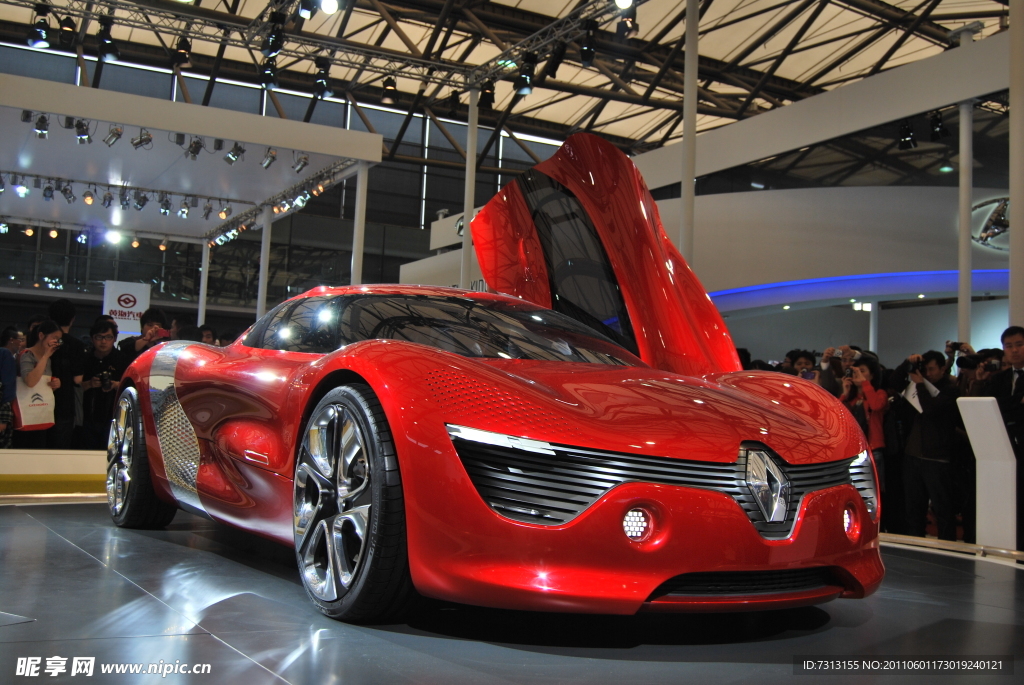 雷诺 炫酷跑车