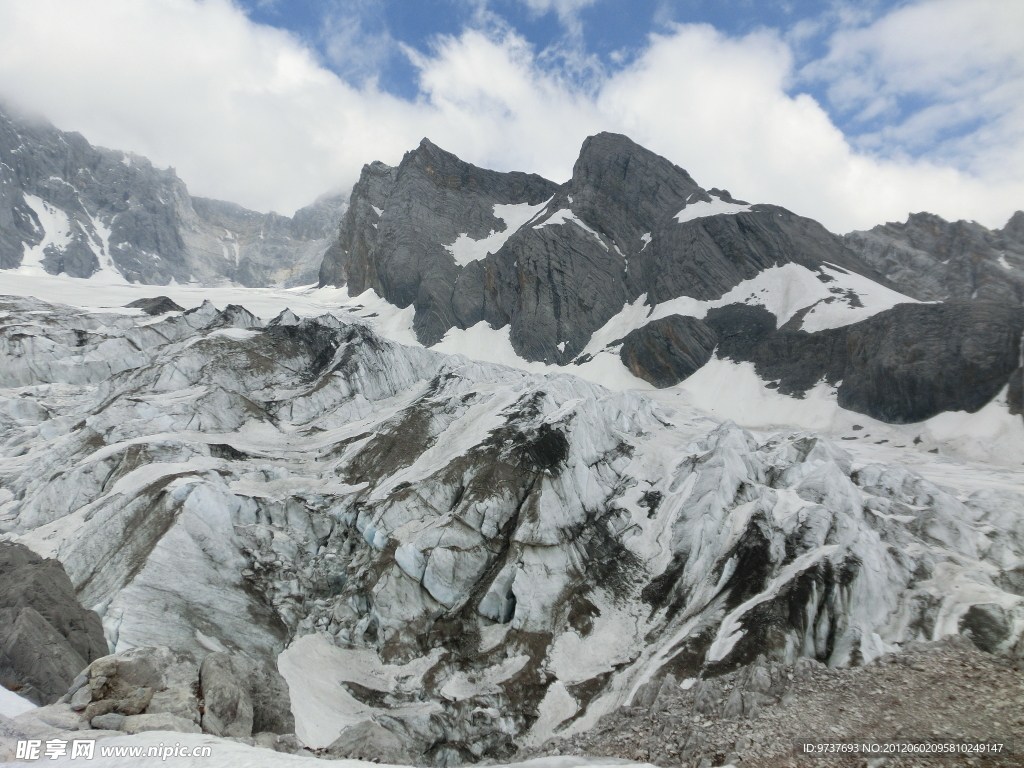 云南玉龙雪山