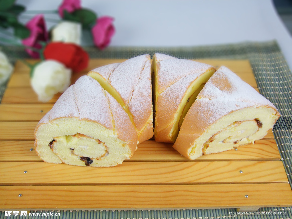 凡尔赛 蛋糕卷 提子