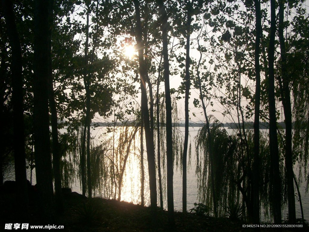 象湖夕阳