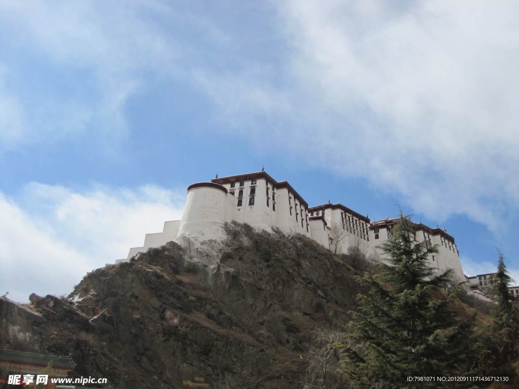 巍峨的布达拉宫