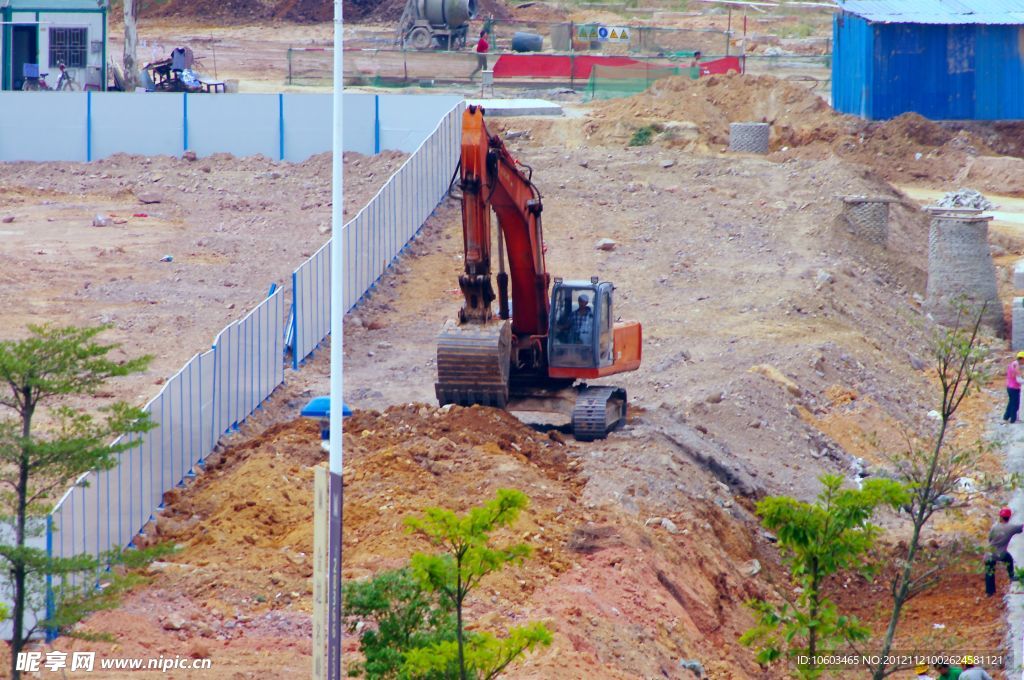 建筑工地 机械施工