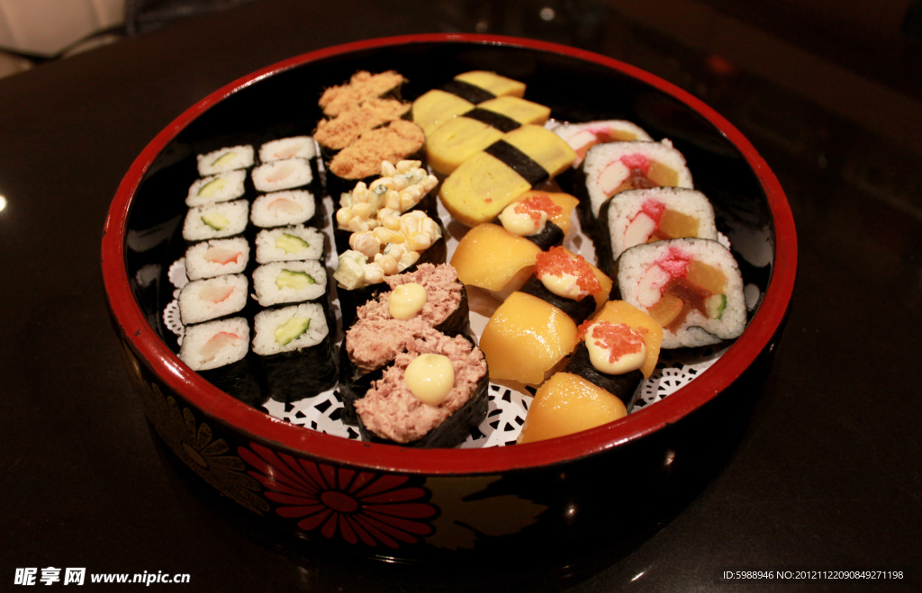 寿司拼盘