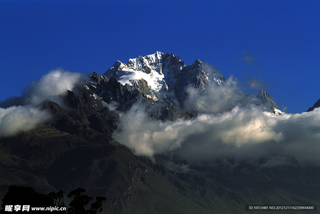 玉龙雪山