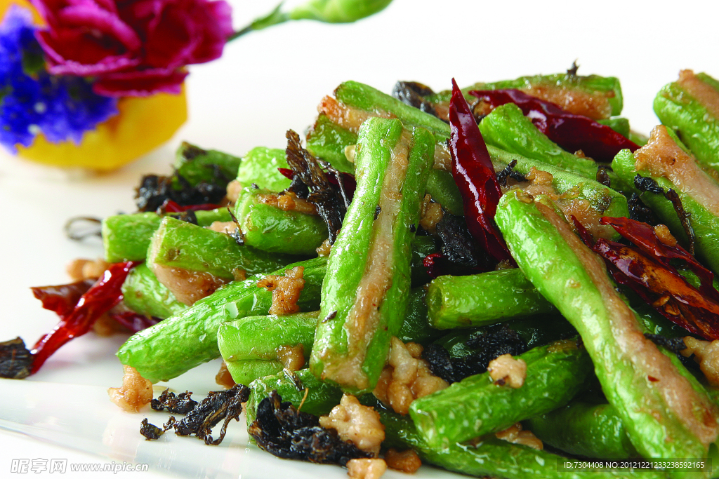 榄菜肉松四季豆